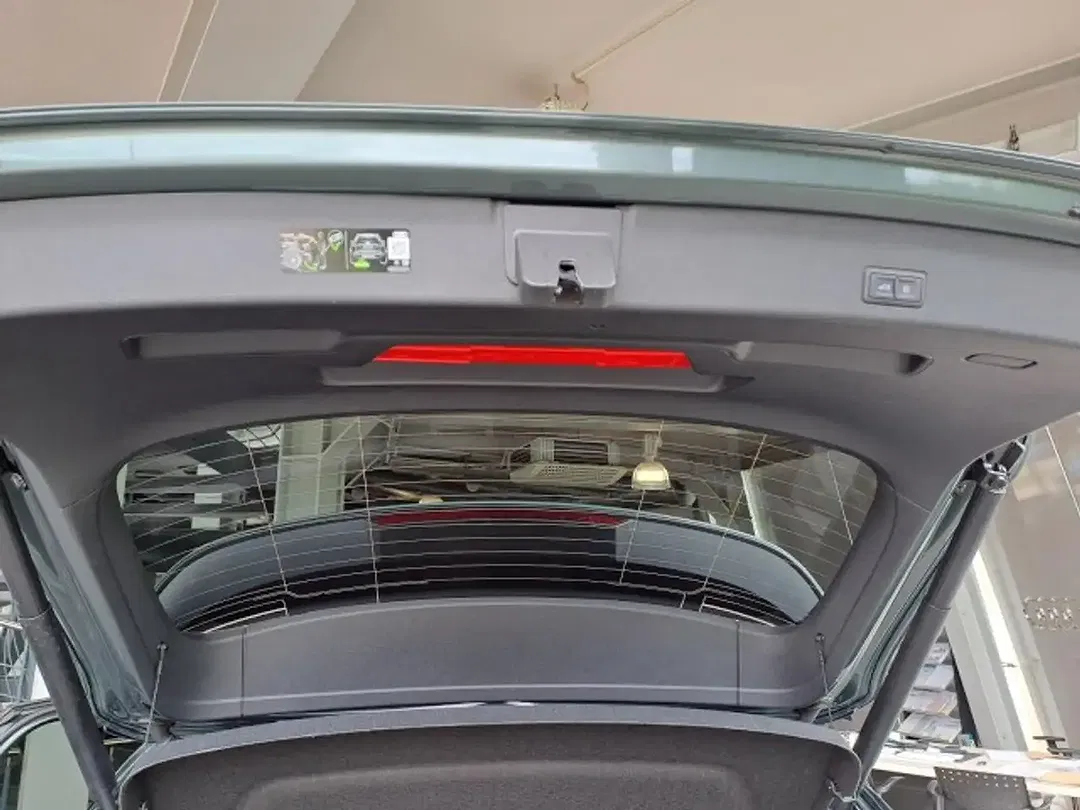 Audi Q3 - Thumbnail 13