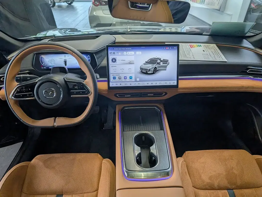 Mazda 6e - Thumbnail 6
