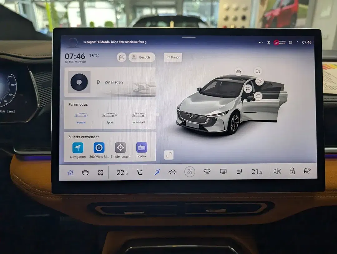 Mazda 6e - Thumbnail 8