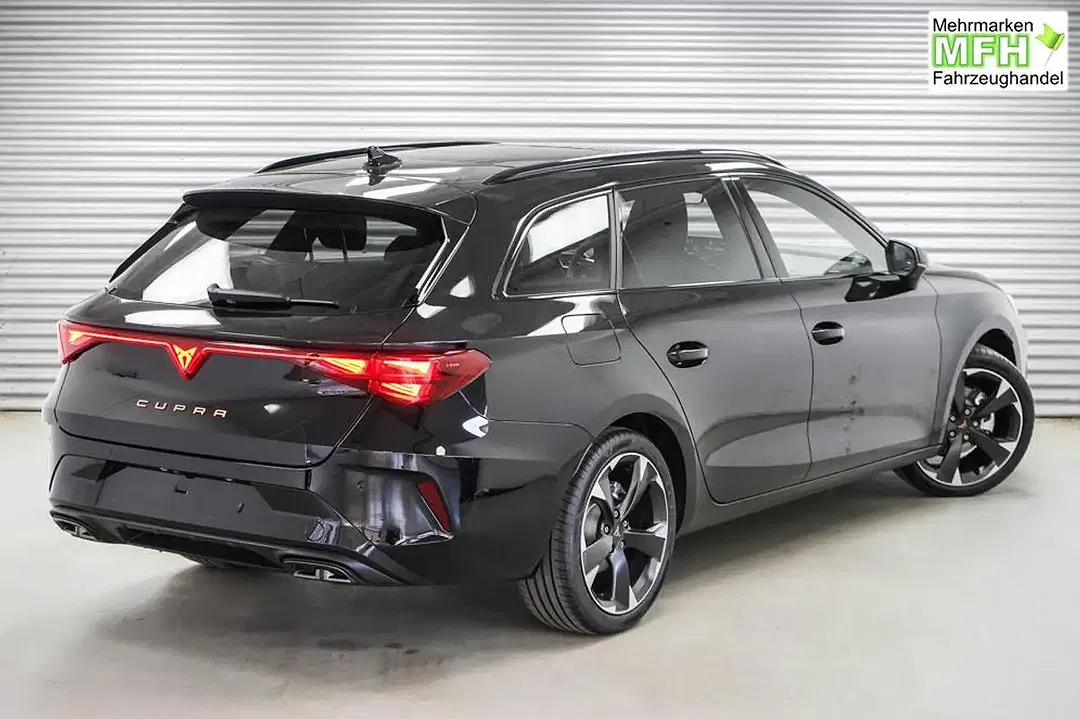 CUPRA Leon - Thumbnail 3