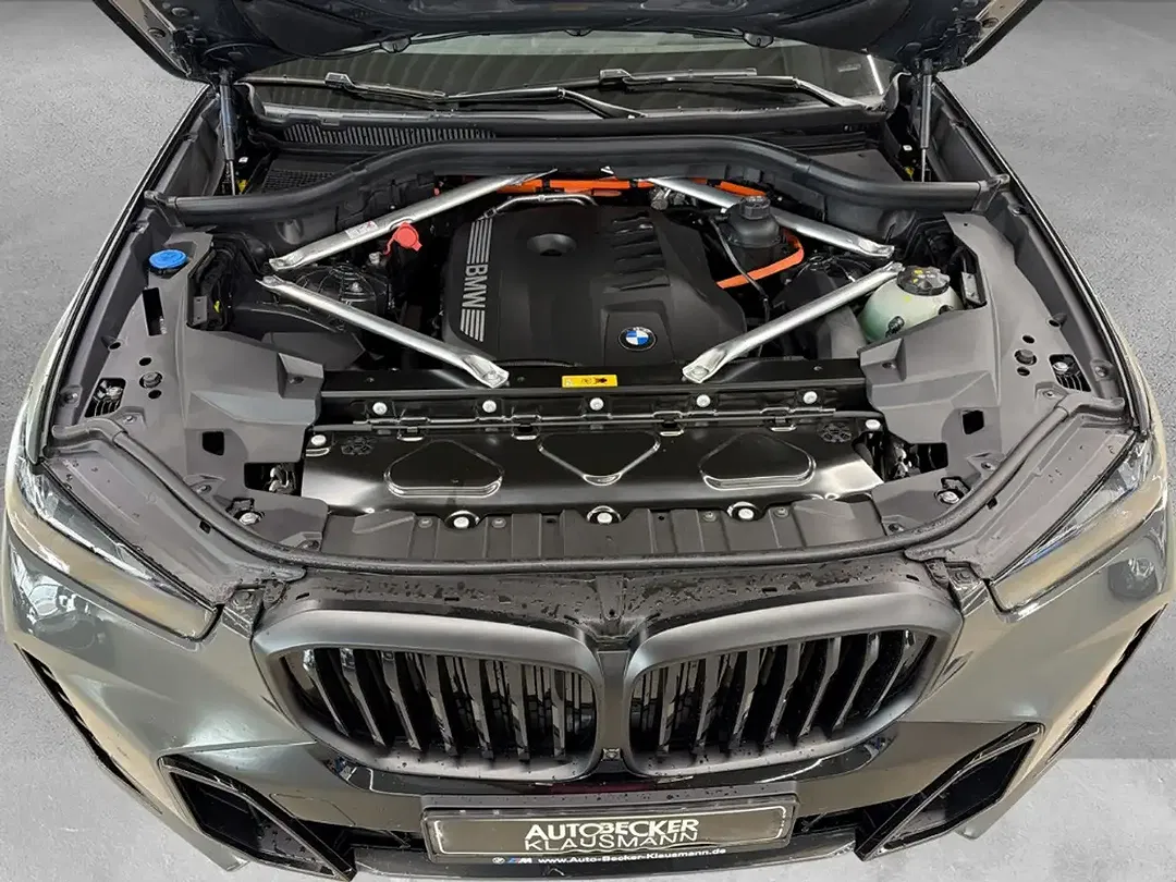BMW X5 - Thumbnail 14