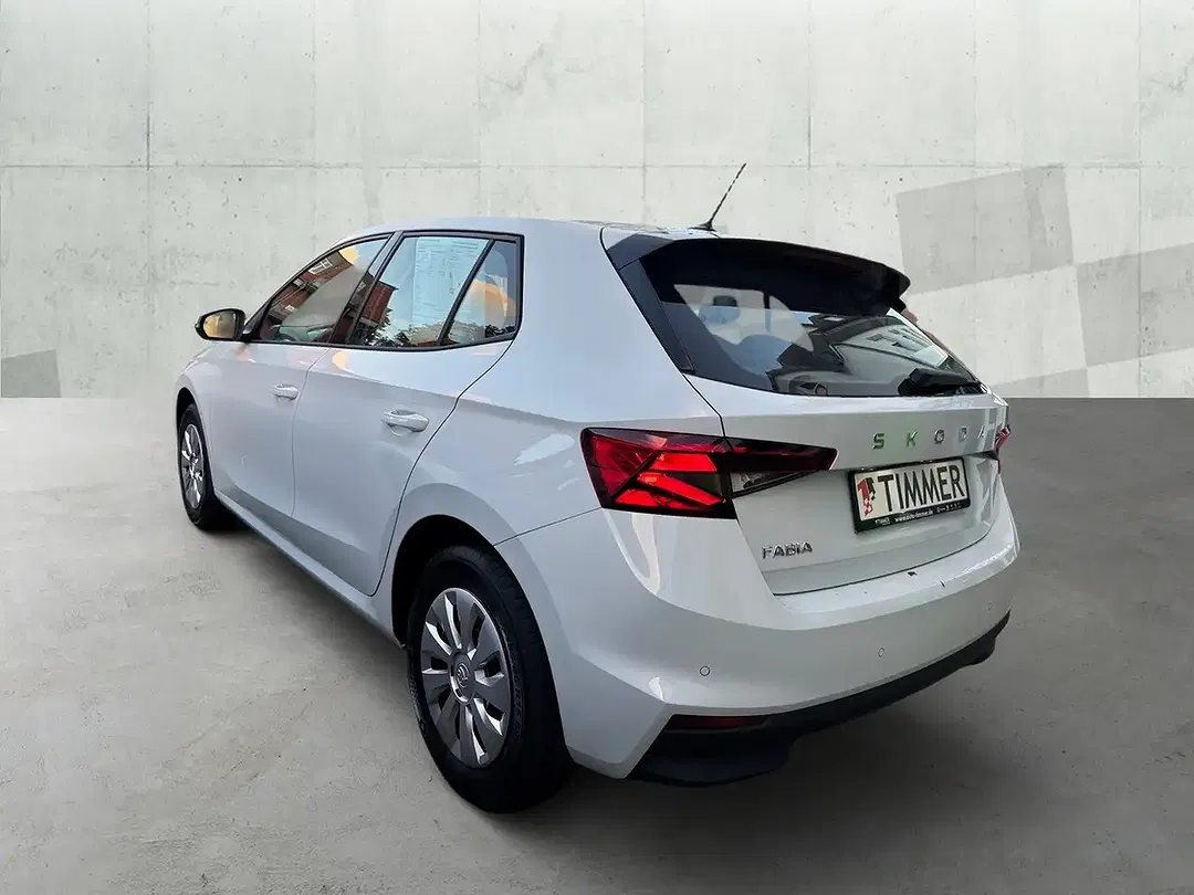 Skoda Fabia - Thumbnail 3