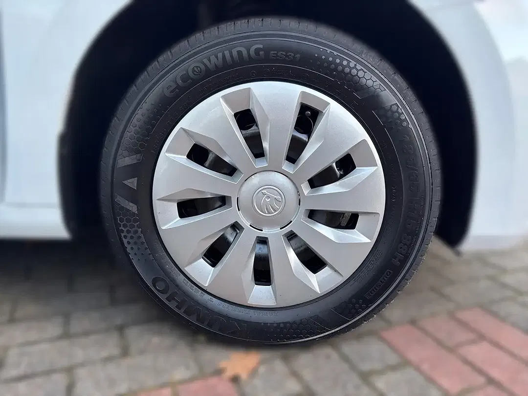 Skoda Fabia - Thumbnail 5