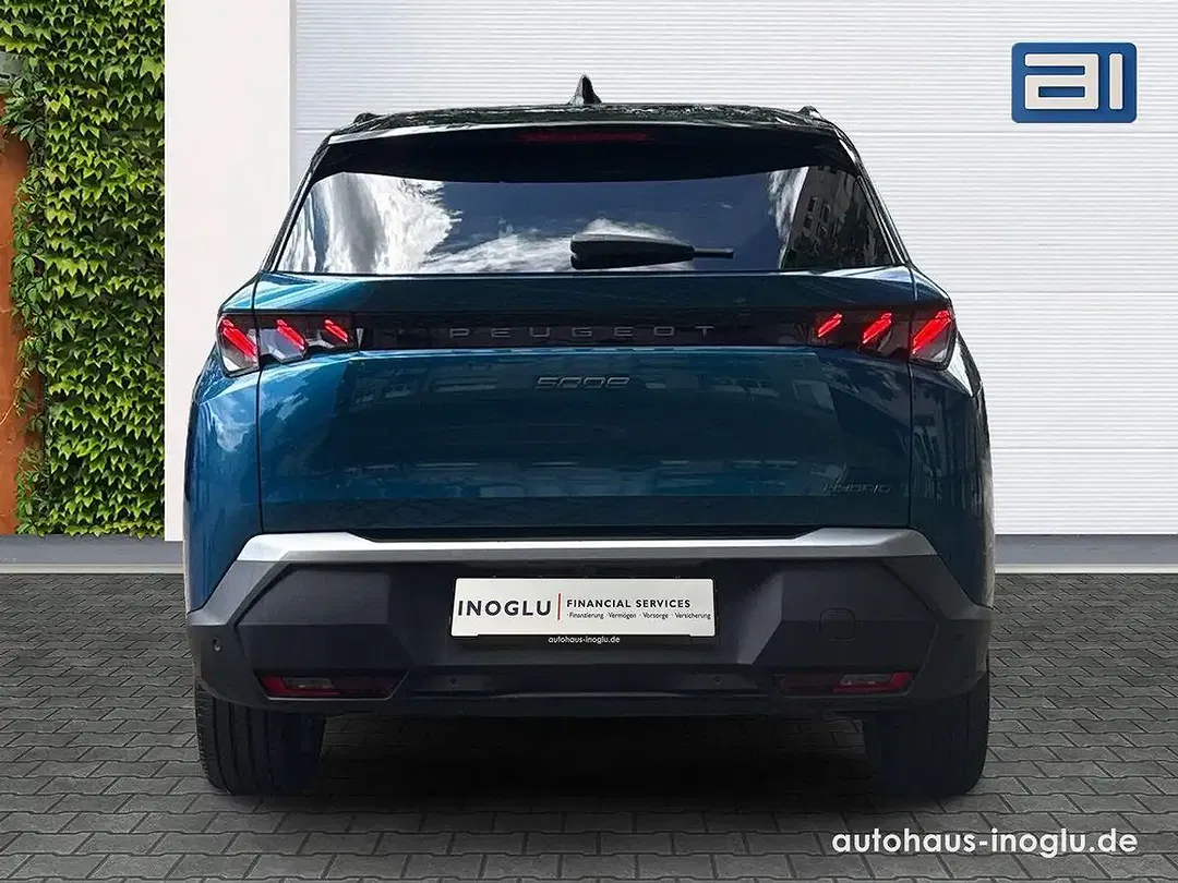 Peugeot 5008 - Thumbnail 4