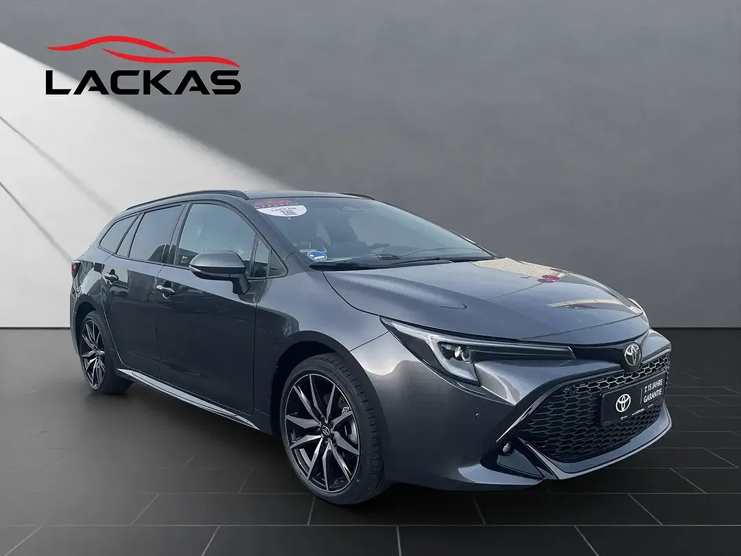 Toyota Corolla - Thumbnail 7