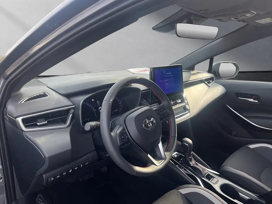 Toyota Corolla - Thumbnail 9