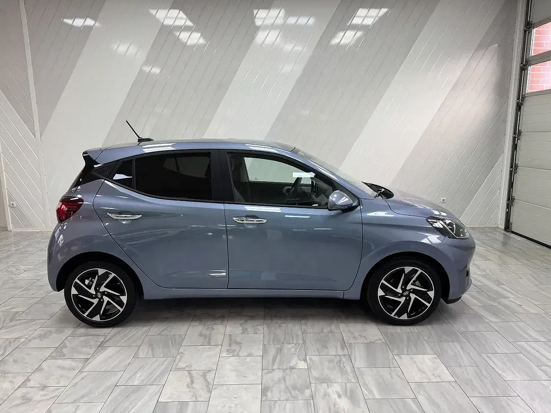 Hyundai i10 - Thumbnail 3