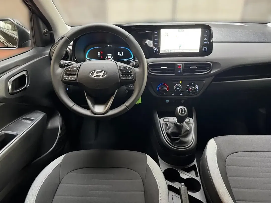 Hyundai i10 - Thumbnail 10
