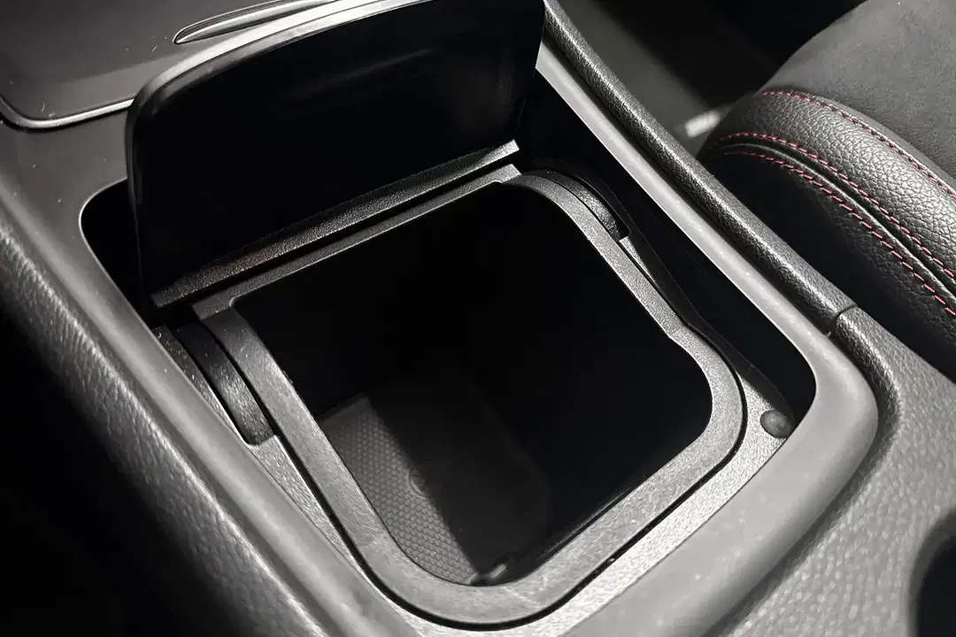 Mercedes-Benz GLA 180 - Thumbnail 18