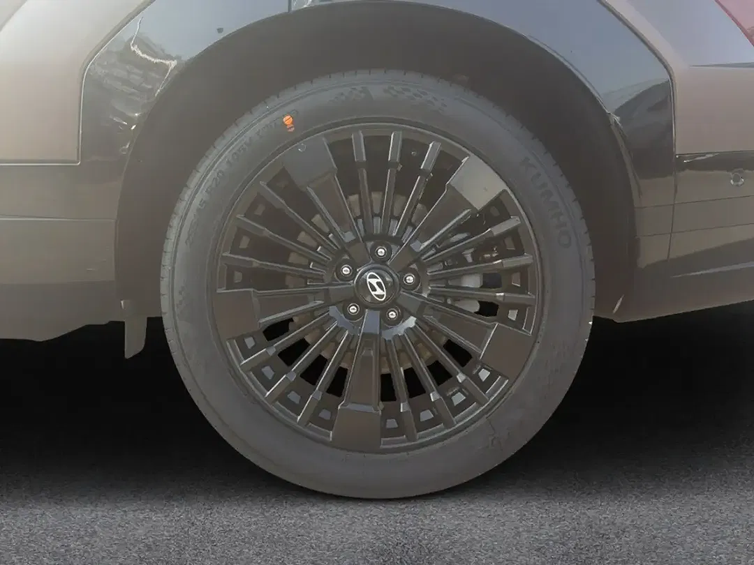 Hyundai SANTA FE - Thumbnail 14