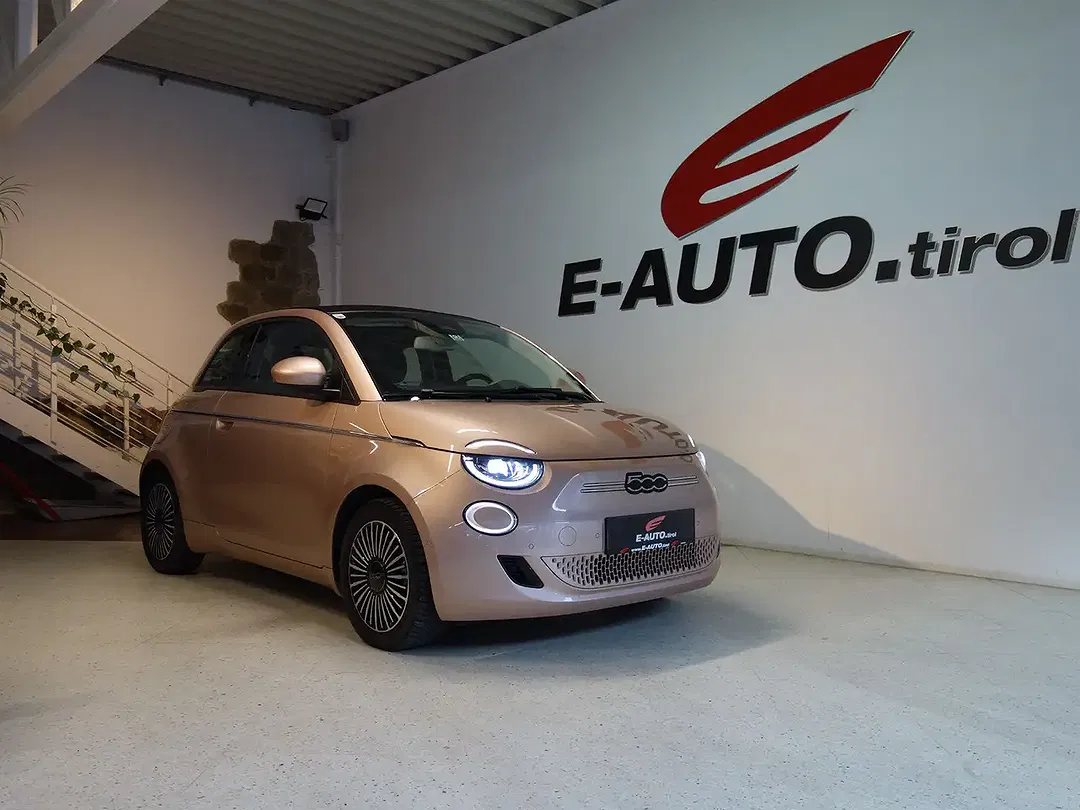 Fiat 500C - Thumbnail 1