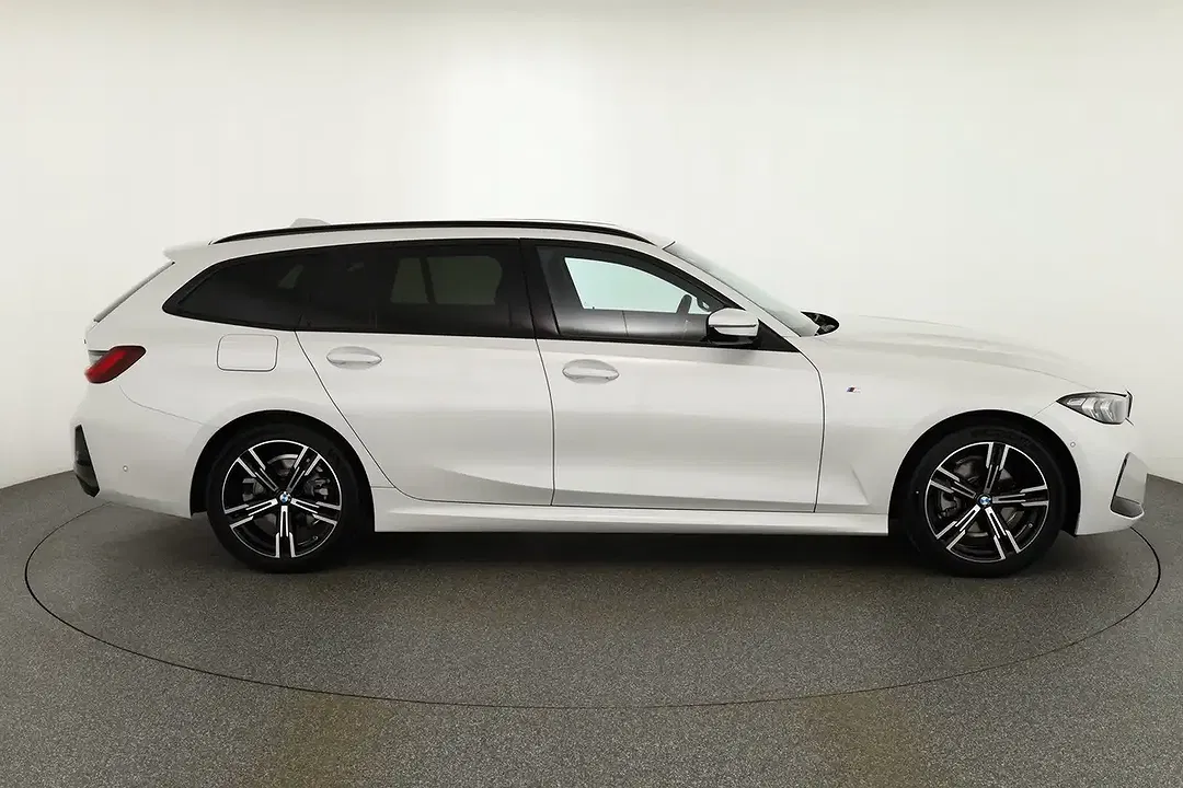 BMW 320 - Thumbnail 5