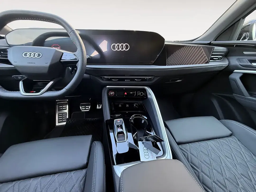 Audi SQ5 - Thumbnail 11