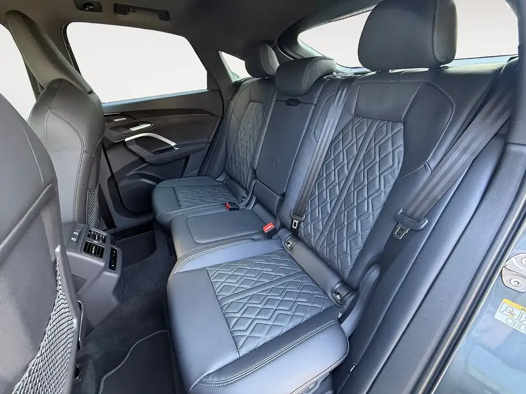Audi SQ5 - Thumbnail 13