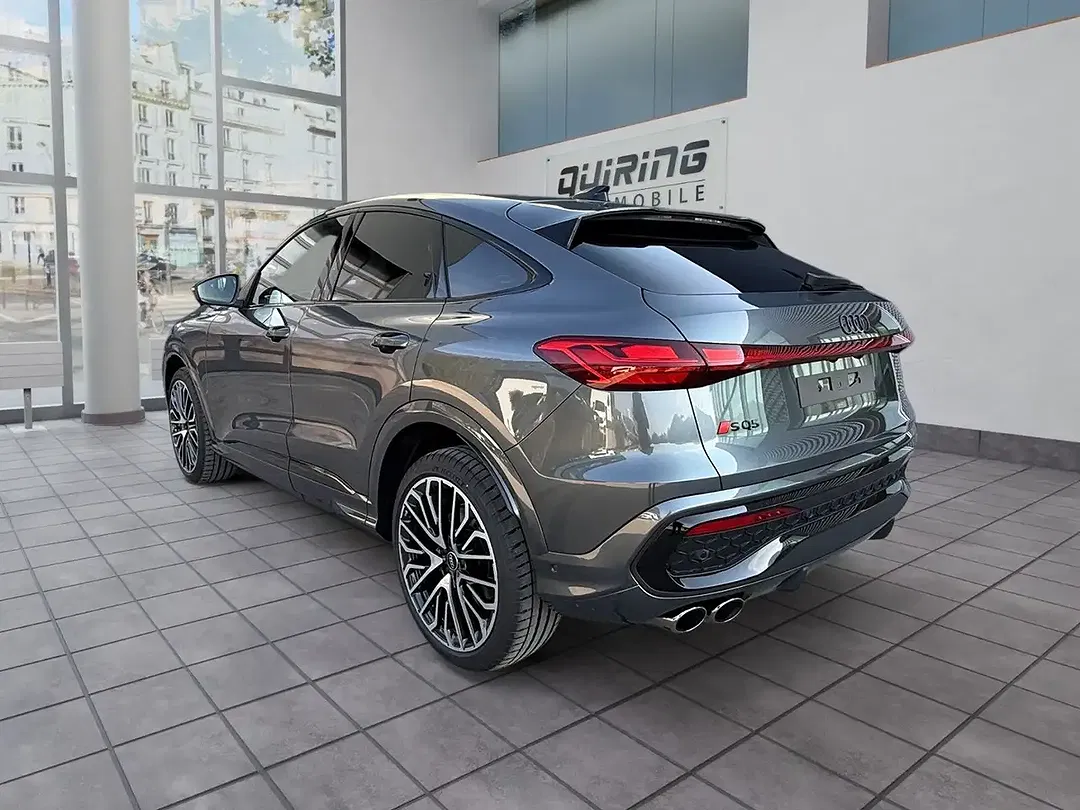 Audi SQ5 - Thumbnail 4