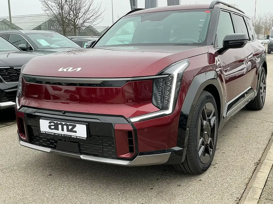 Kia EV9 - Thumbnail 4