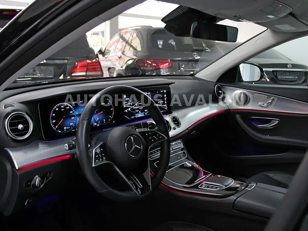 Mercedes-Benz E 400 - Thumbnail 14