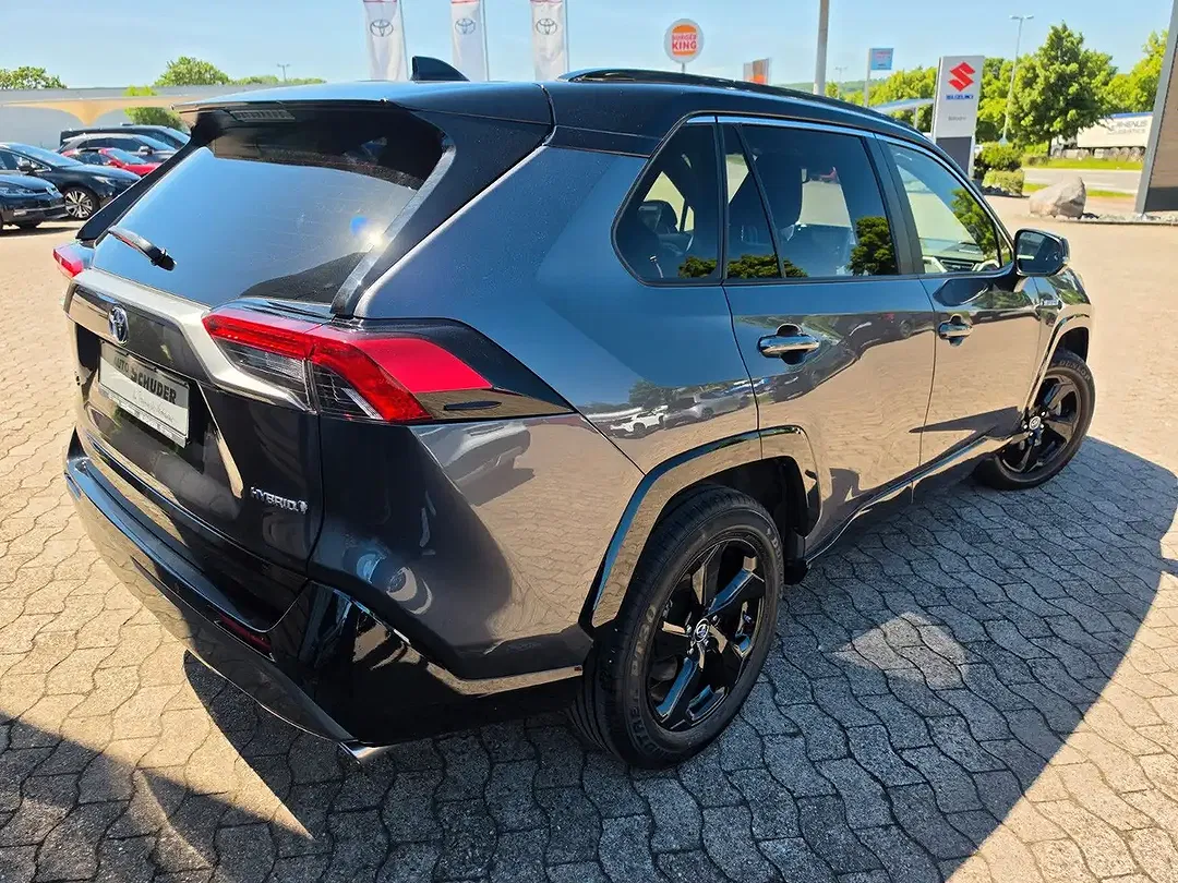 Toyota RAV 4 - Thumbnail 2