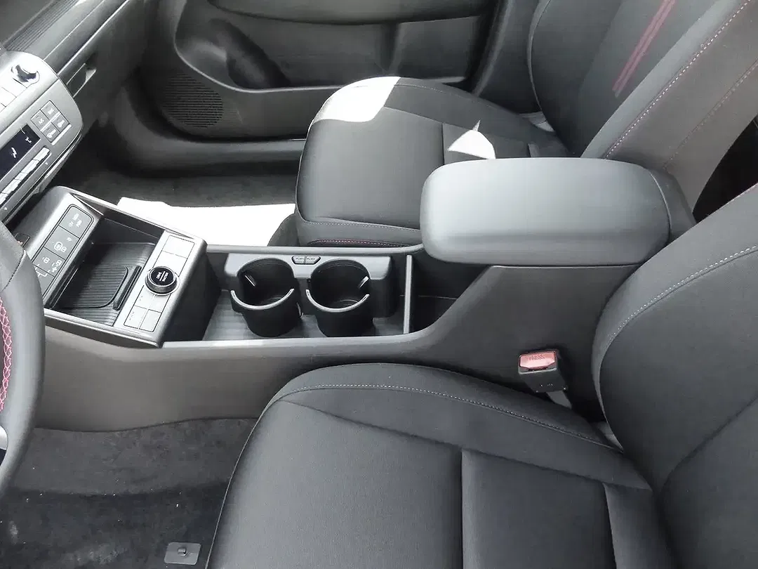 Hyundai KONA - Thumbnail 11