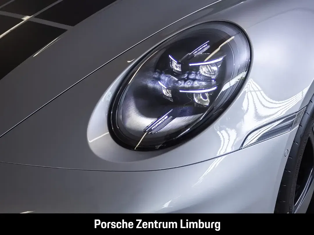 Porsche 992 - Thumbnail 9