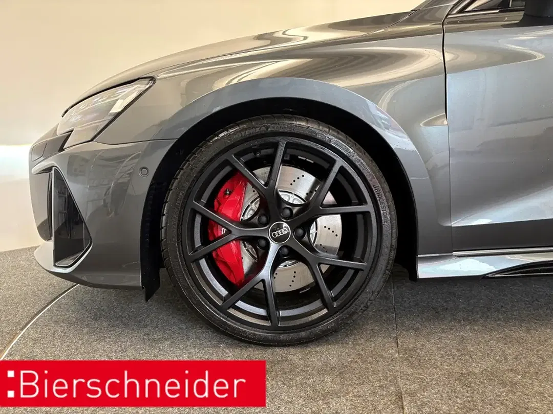 Audi RS3 - Thumbnail 5