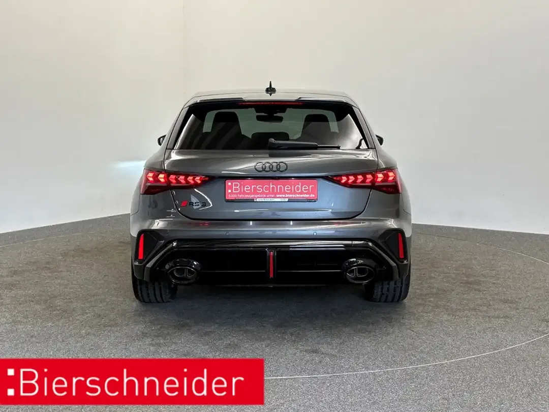 Audi RS3 - Thumbnail 7