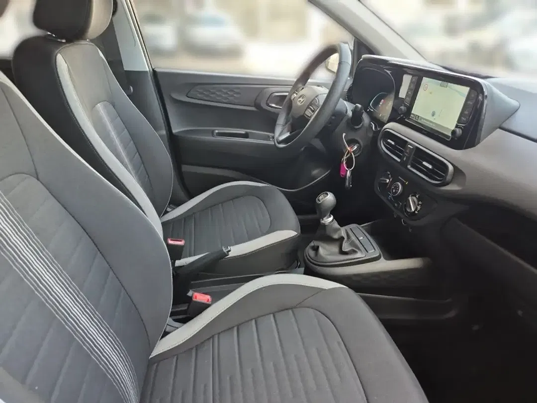 Hyundai i10 - Thumbnail 14