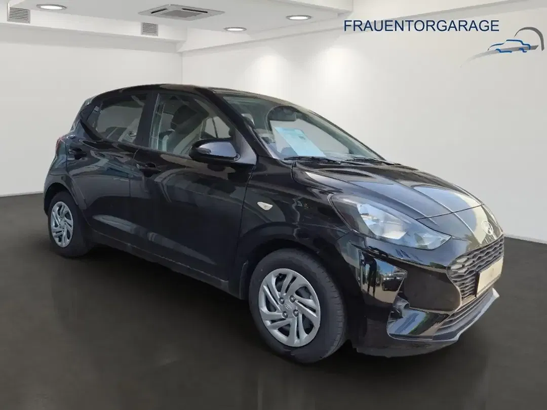 Hyundai i10 - Thumbnail 2