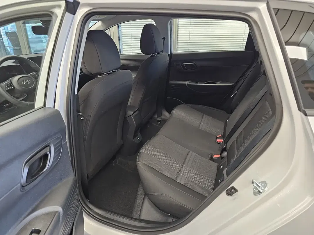 Hyundai i20 - Thumbnail 6
