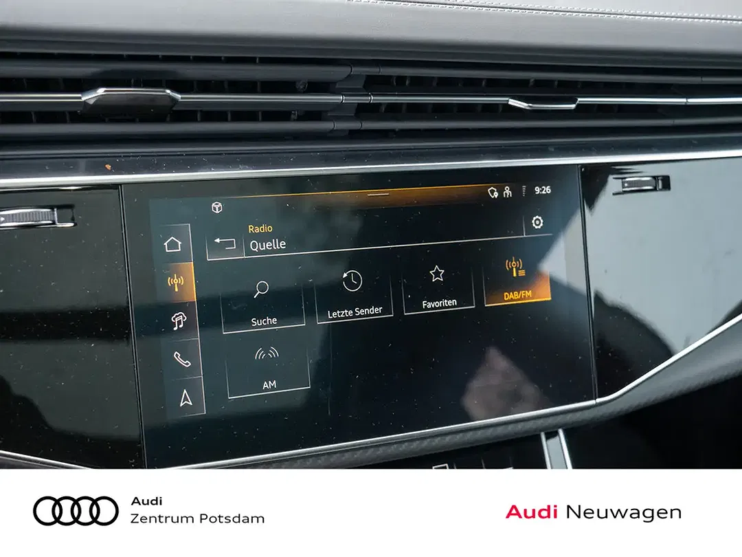 Audi Q8 - Thumbnail 11