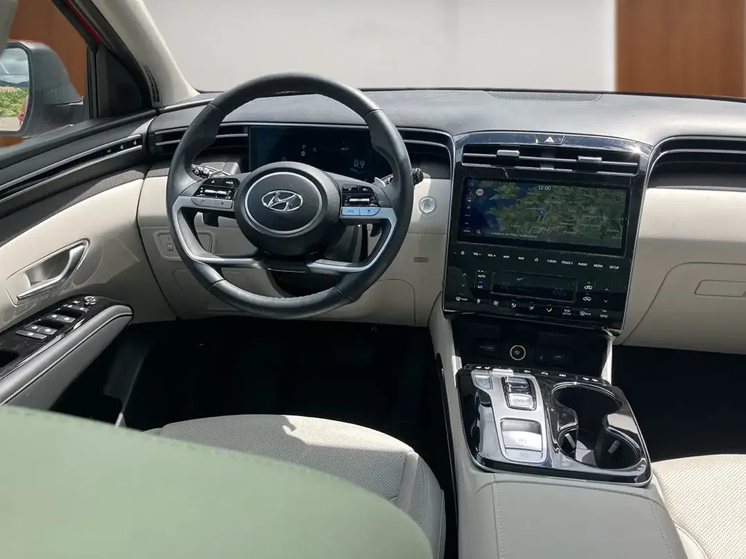 Hyundai TUCSON - Thumbnail 10