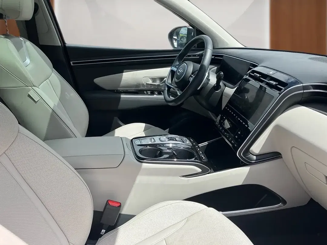 Hyundai TUCSON - Thumbnail 14
