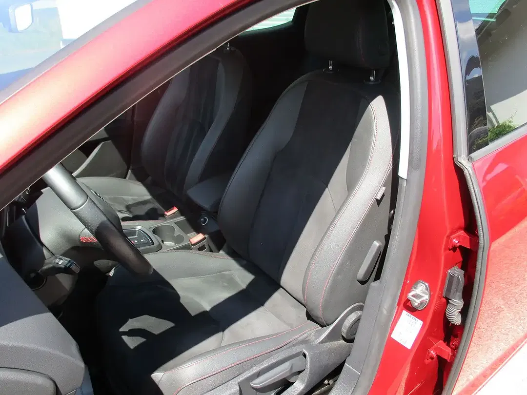 SEAT Leon - Thumbnail 11