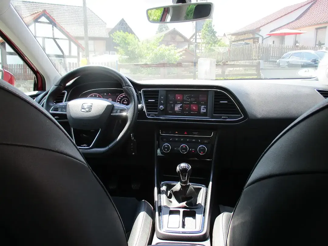 SEAT Leon - Thumbnail 9