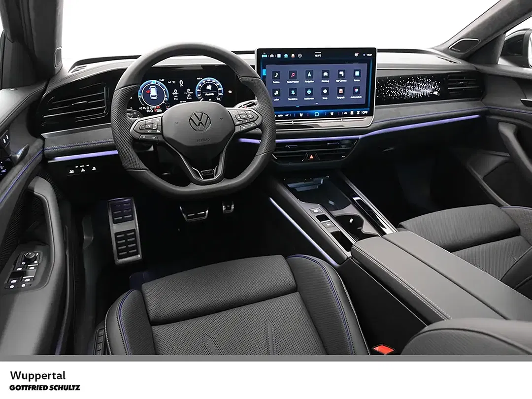 Volkswagen Passat - Thumbnail 14