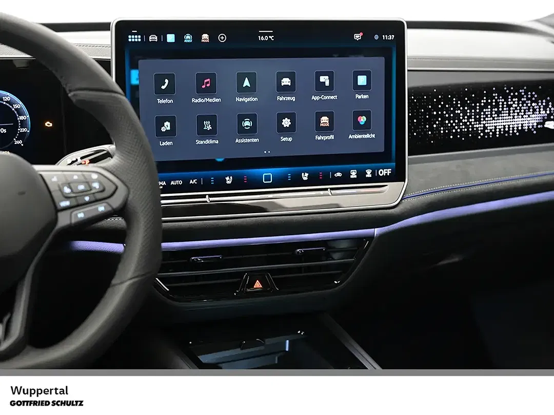 Volkswagen Passat - Thumbnail 15