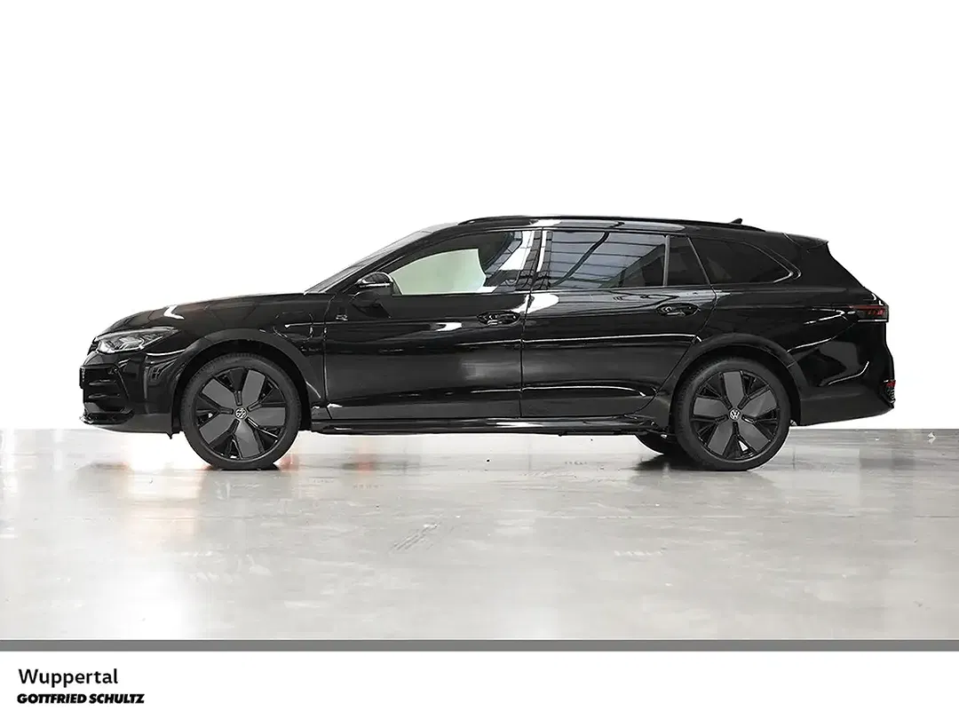 Volkswagen Passat - Thumbnail 3