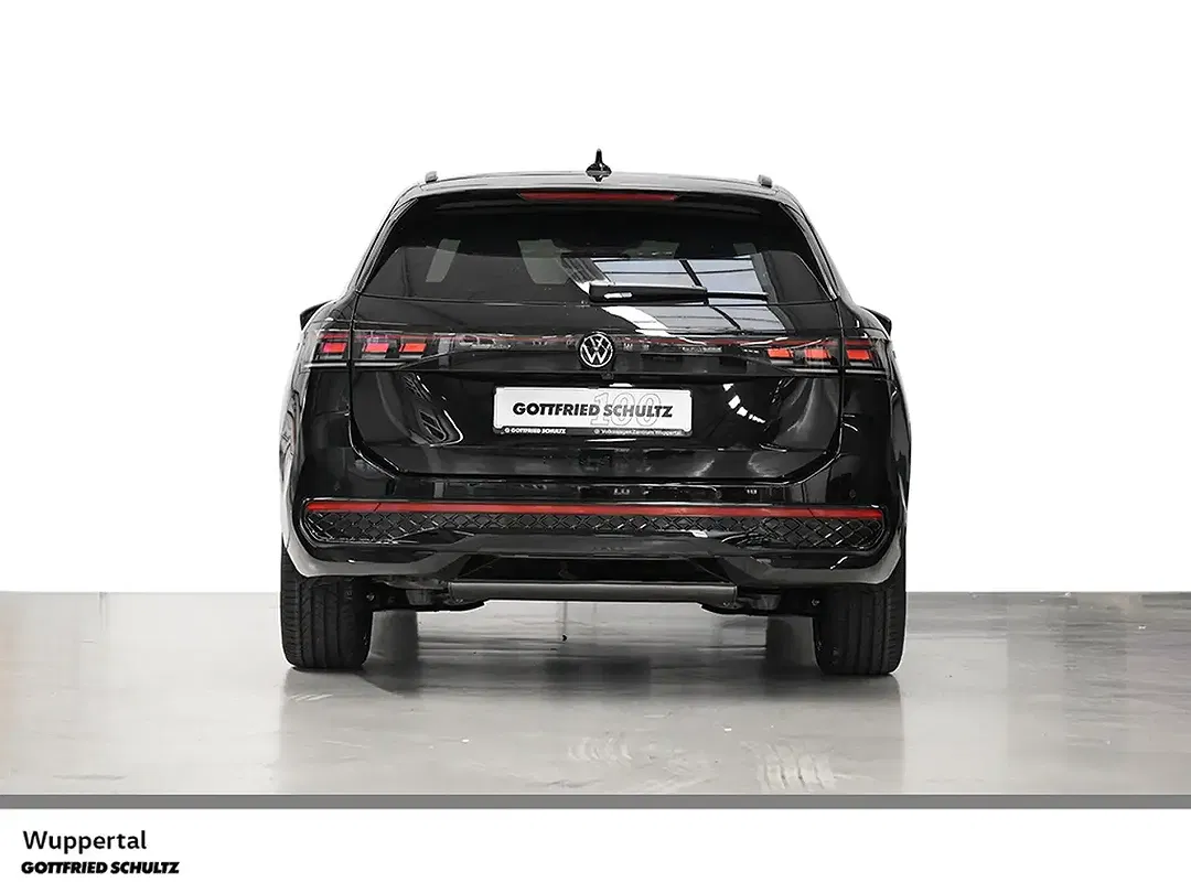 Volkswagen Passat - Thumbnail 4