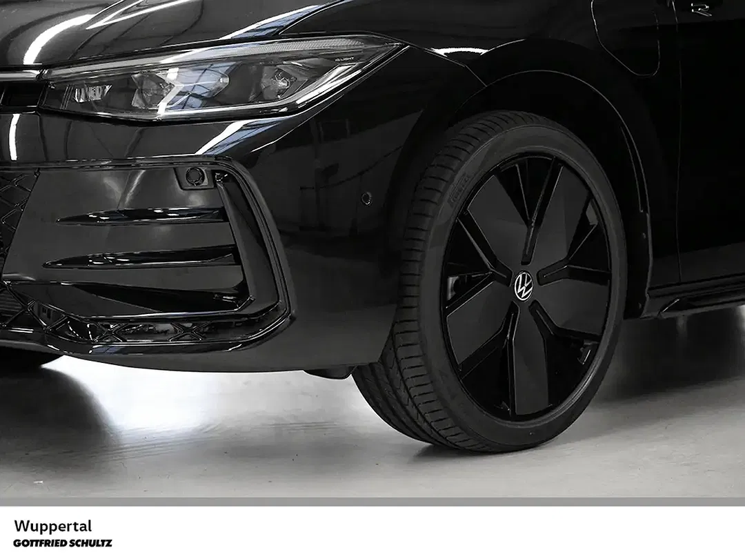 Volkswagen Passat - Thumbnail 5