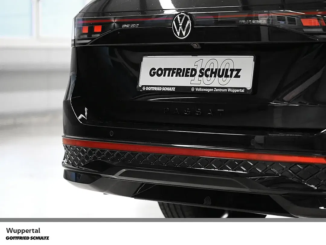 Volkswagen Passat - Thumbnail 7