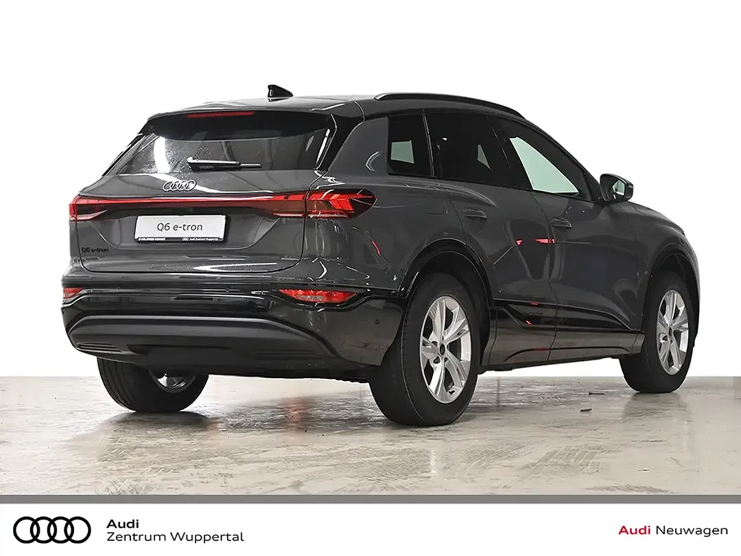 Audi Q6 e-tron - Thumbnail 3