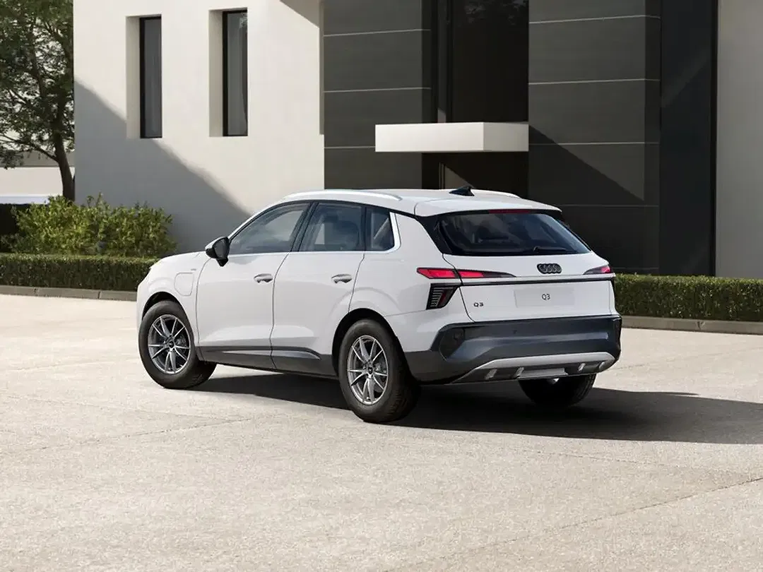 Audi Q3 - Thumbnail 2