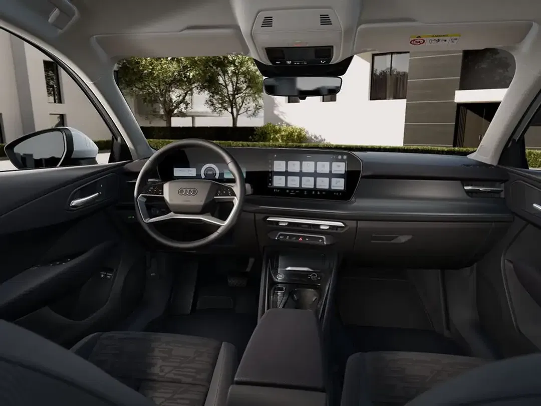 Audi Q3 - Thumbnail 3