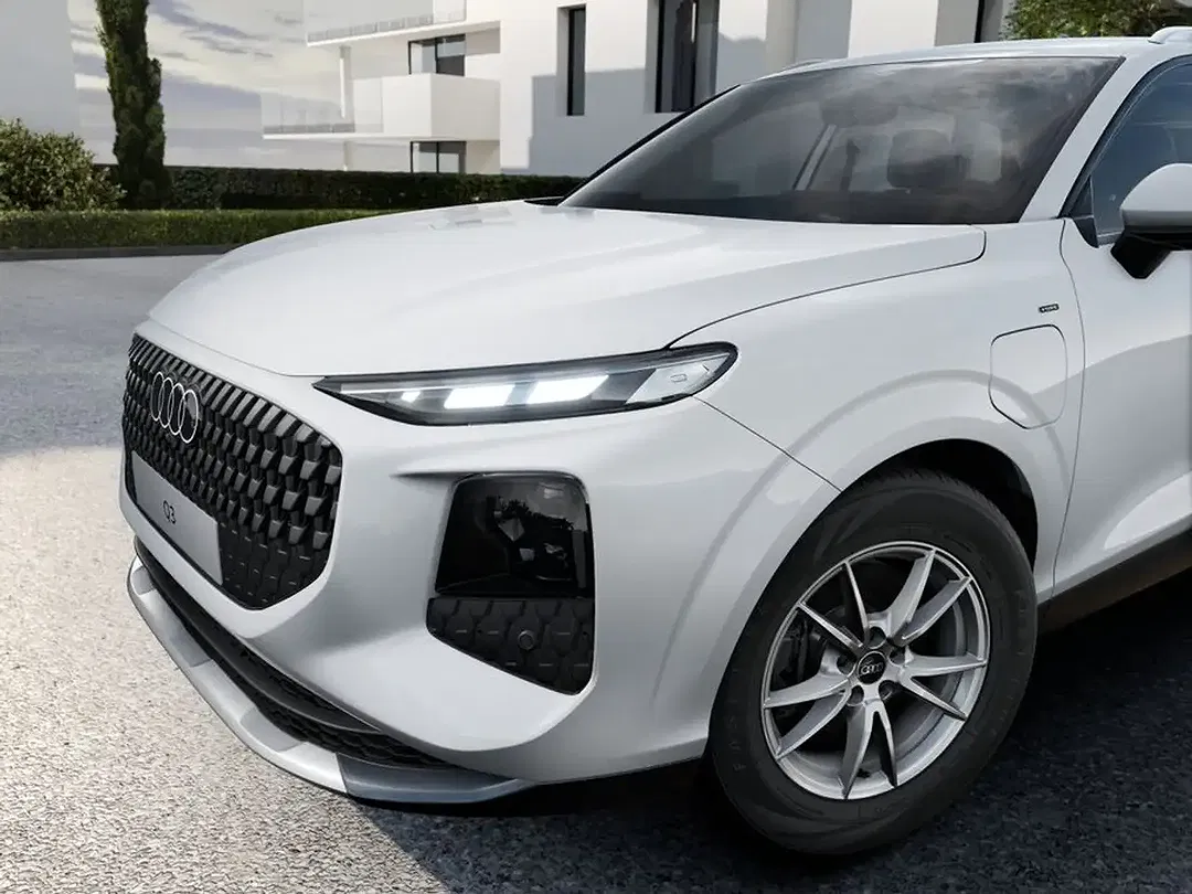 Audi Q3 - Thumbnail 7