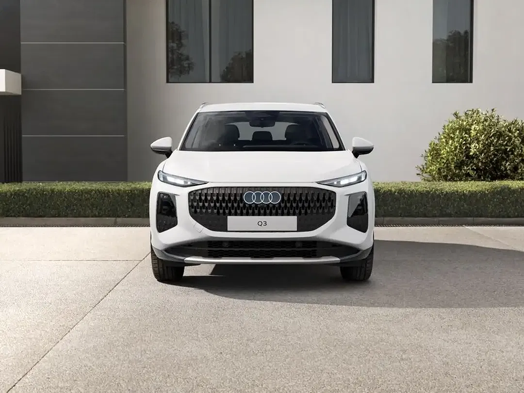 Audi Q3 - Thumbnail 8