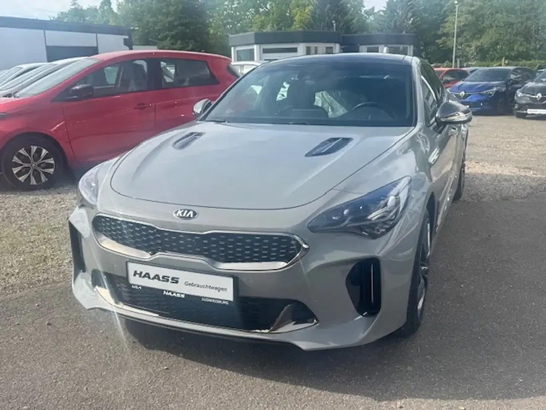 Kia Stinger 3.3 T-GDI AWD GT