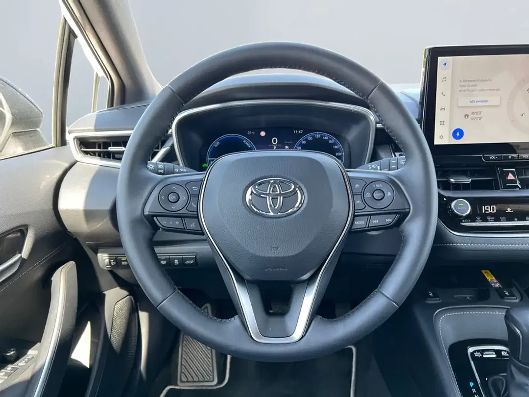 Toyota Corolla - Thumbnail 10