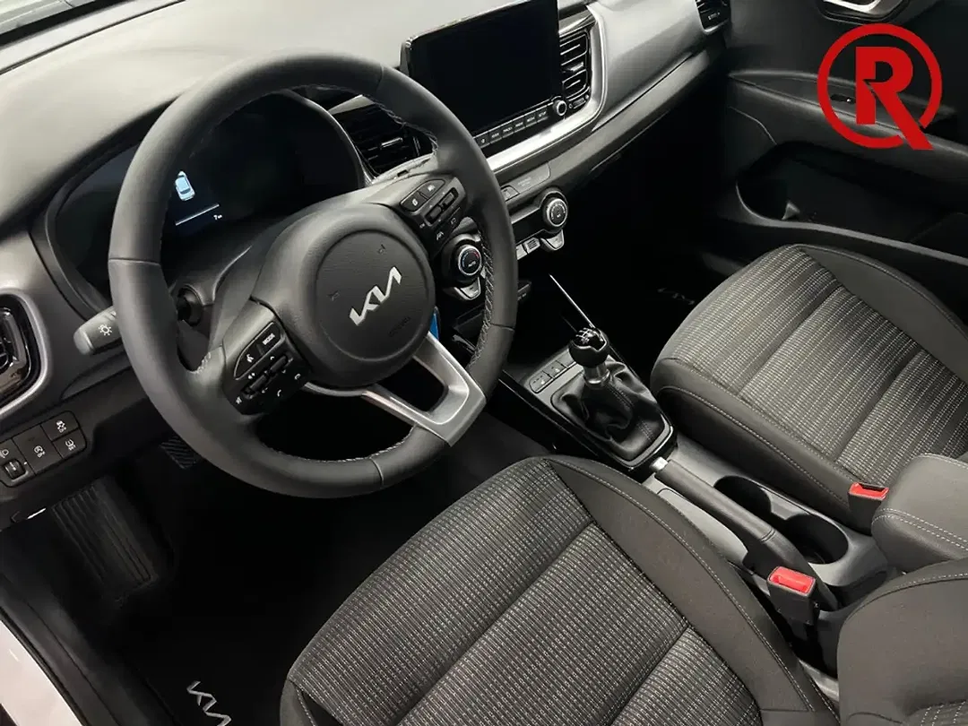 Kia Stonic - Thumbnail 10