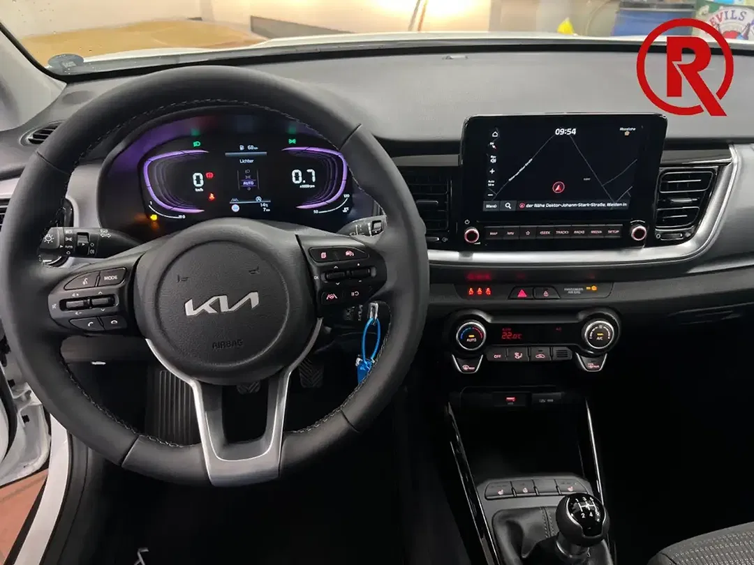 Kia Stonic - Thumbnail 14