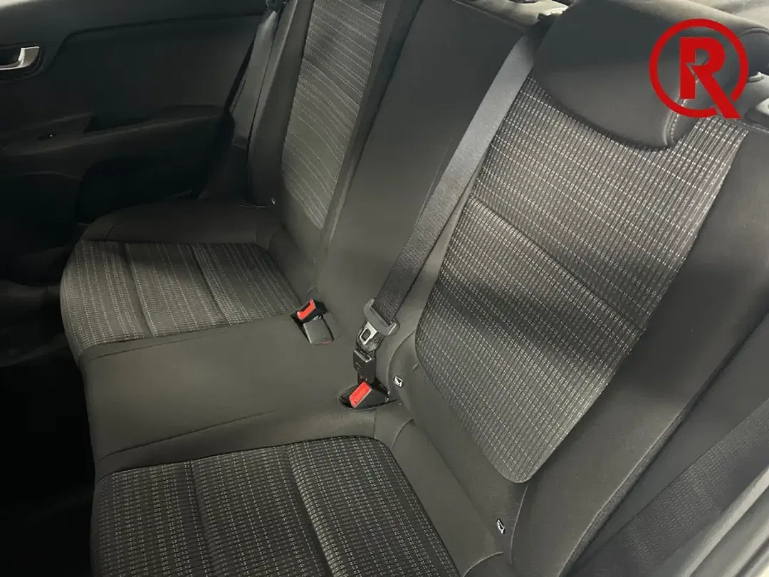 Kia Stonic - Thumbnail 7